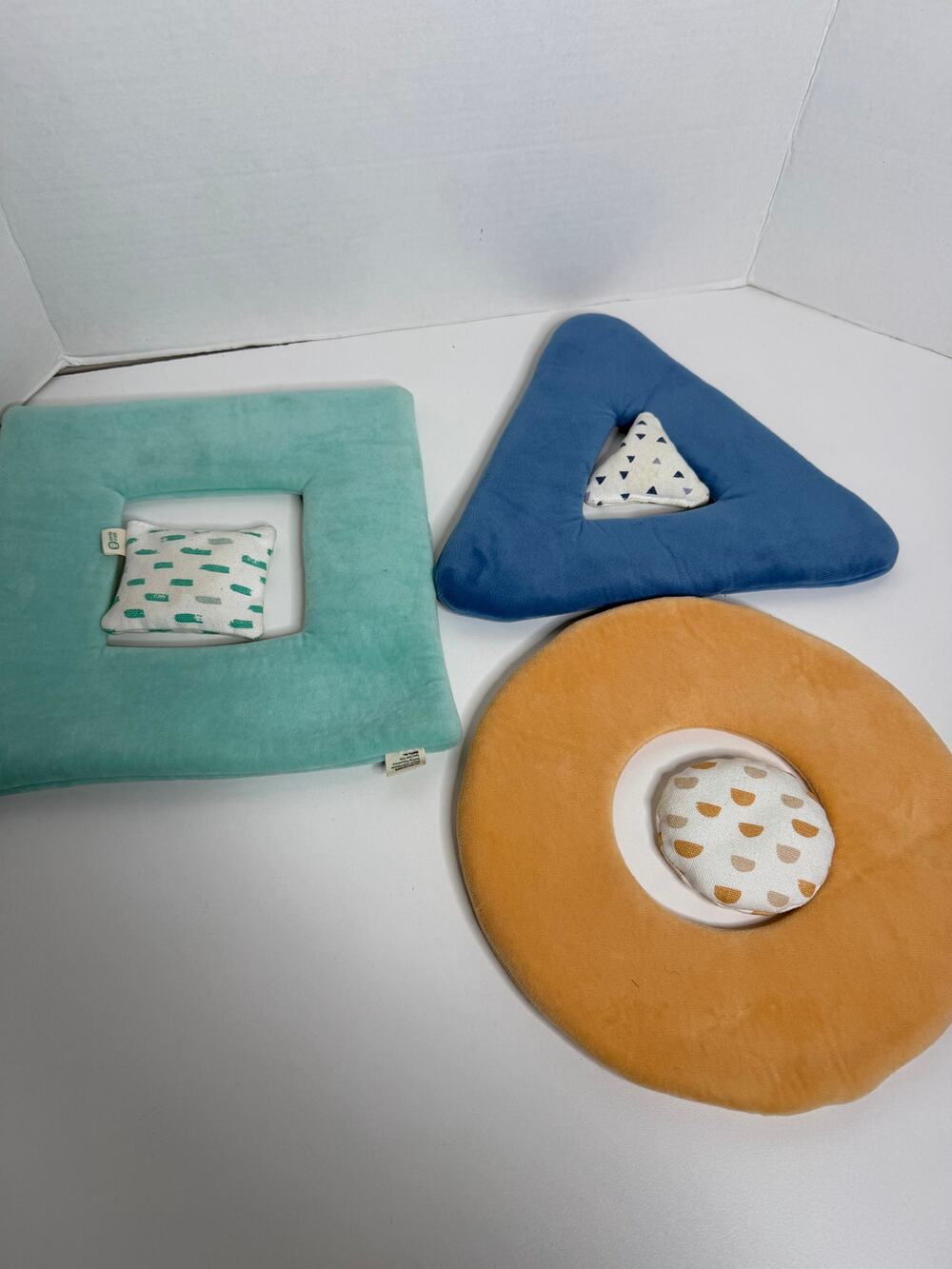 Panda Crate Kiwi Co Montessori Beanbag 3 Shapes Toy Brain Development Activity